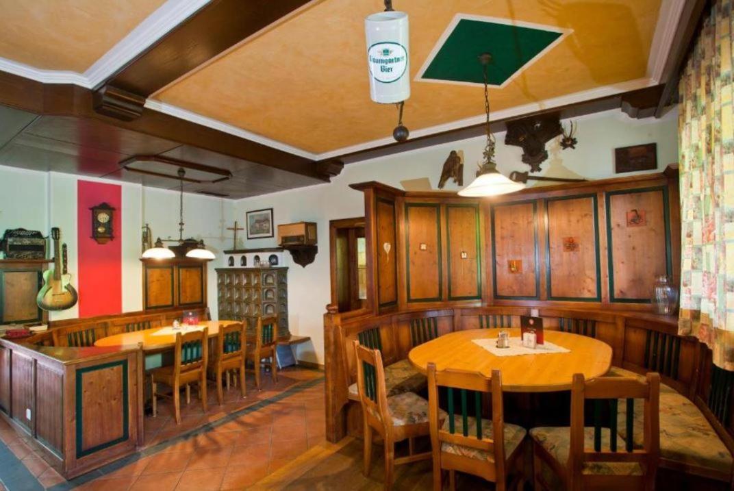 Landhotel Mariensaeule Wernstein am Inn エクステリア 写真