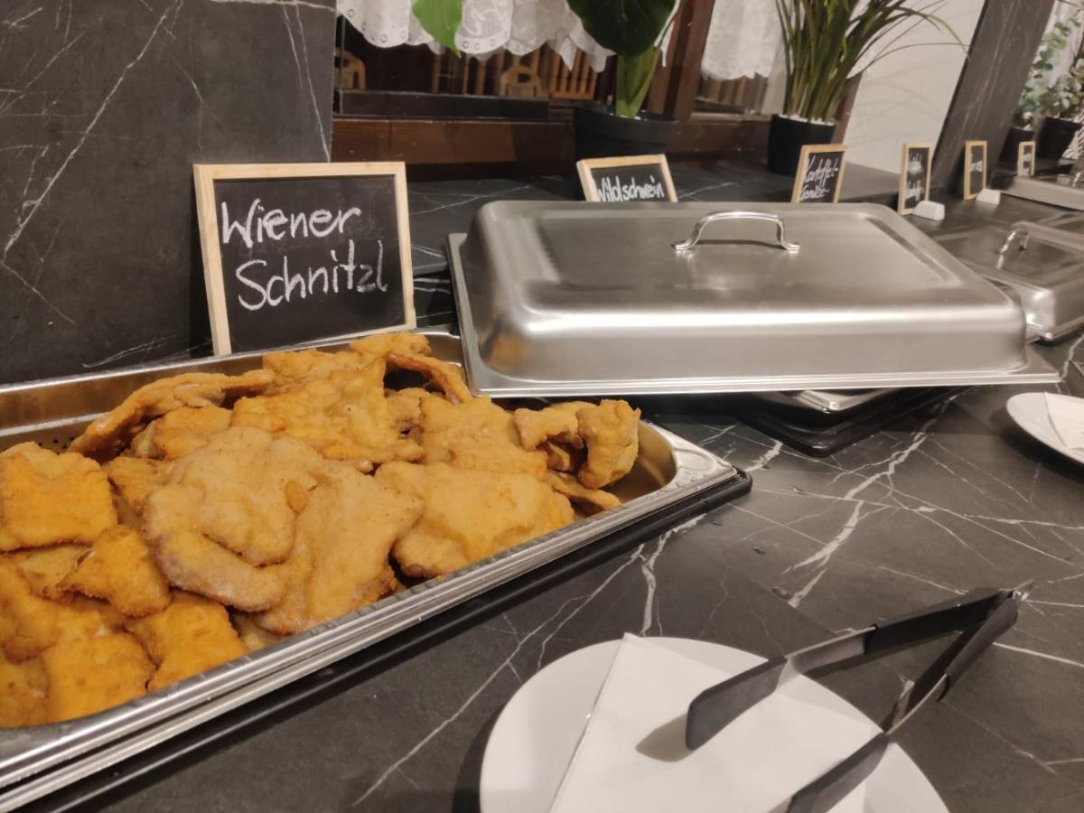 Landhotel Mariensaeule Wernstein am Inn エクステリア 写真