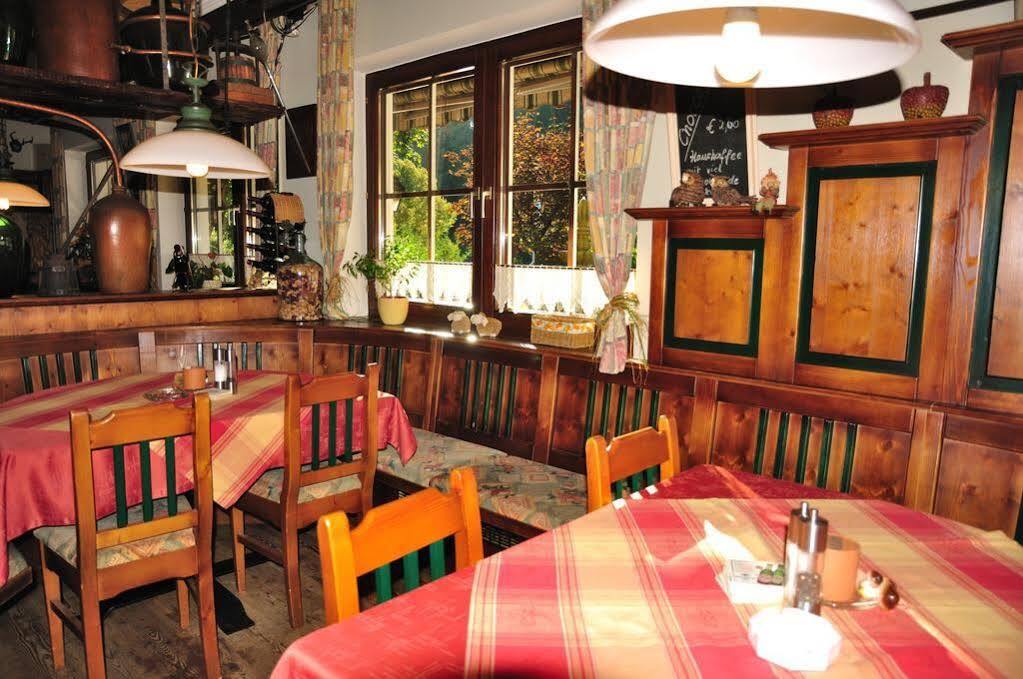 Landhotel Mariensaeule Wernstein am Inn エクステリア 写真